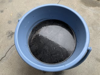 エアコン清掃汚水